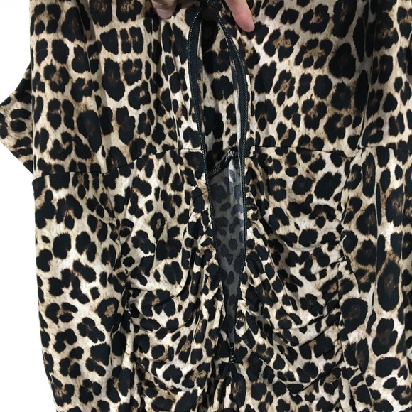 Torrid X Marilyn Monroe Collection Leopard Animal Print Ruched Midi Dress Size 4 - Picture 4 of 9